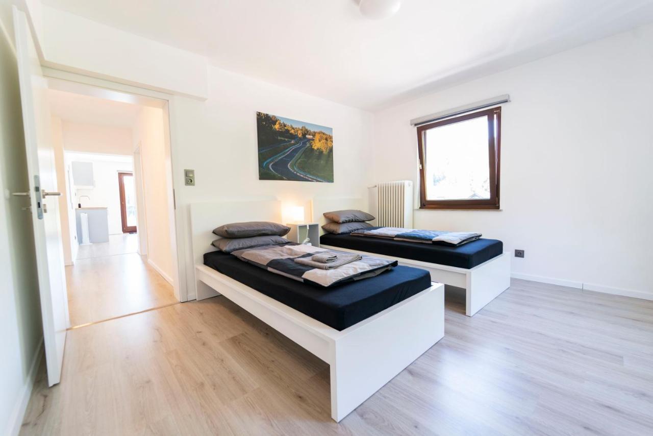 North Loop Rooms Adenau Exterior photo